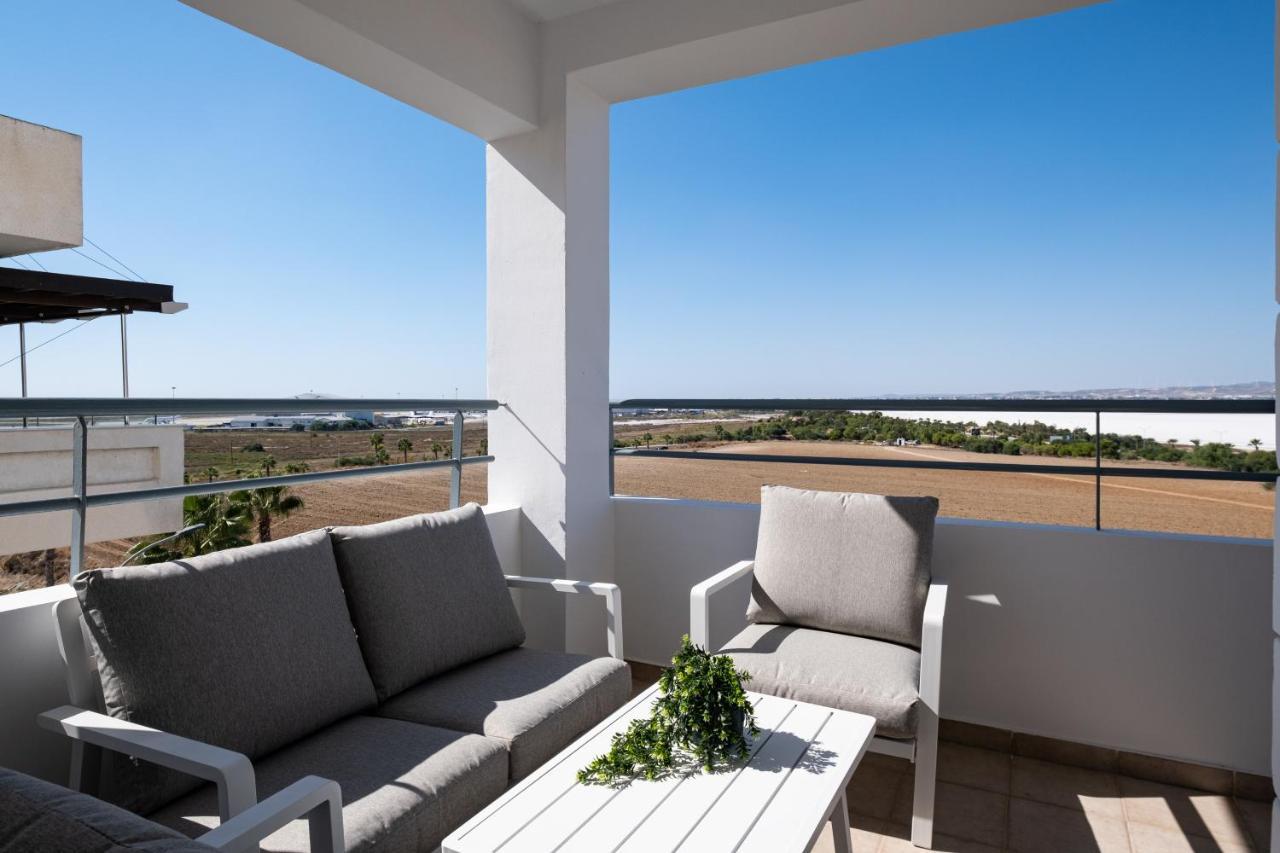 Appartamento The Saline Views Makenzy Larnaca Esterno foto