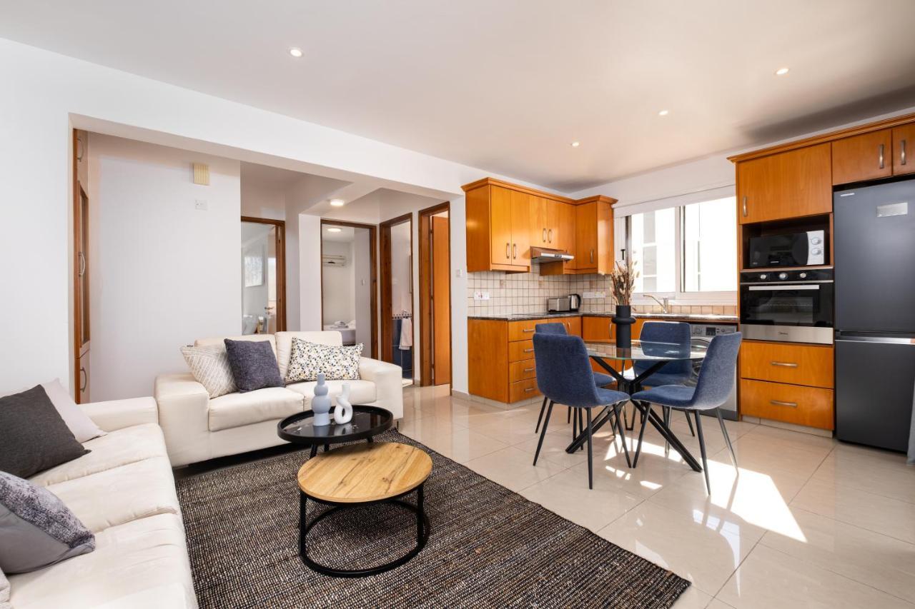 Appartamento The Saline Views Makenzy Larnaca Esterno foto