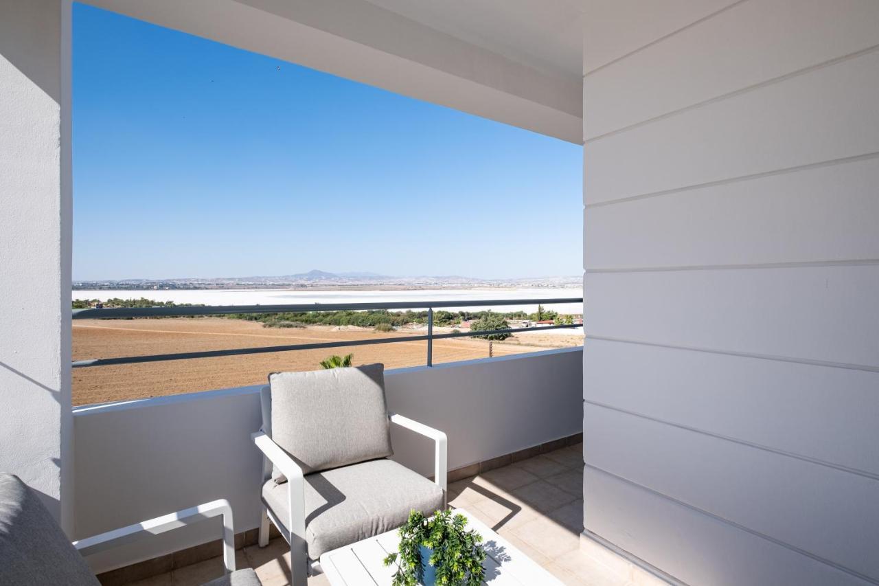 Appartamento The Saline Views Makenzy Larnaca Esterno foto