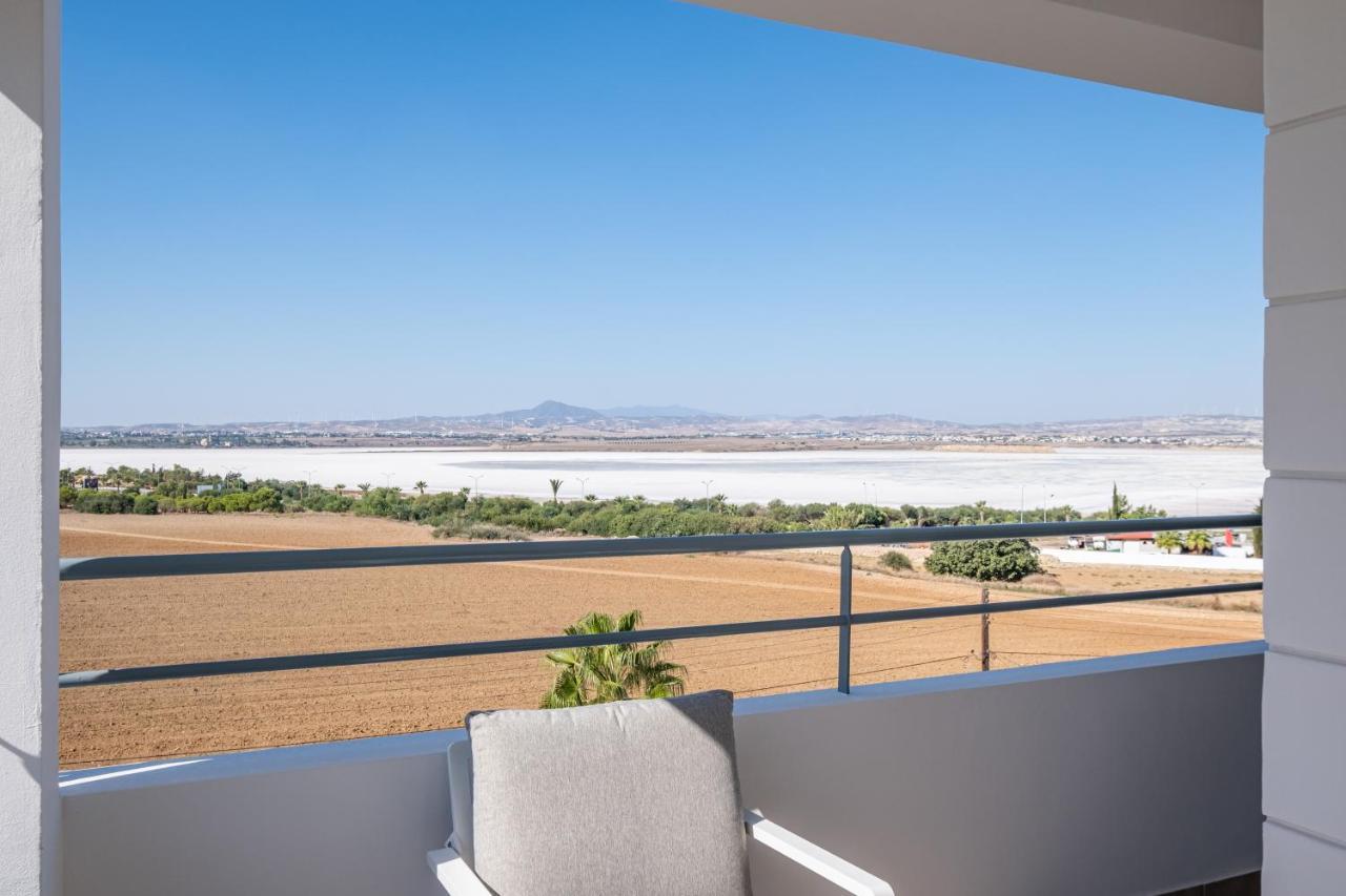Appartamento The Saline Views Makenzy Larnaca Esterno foto