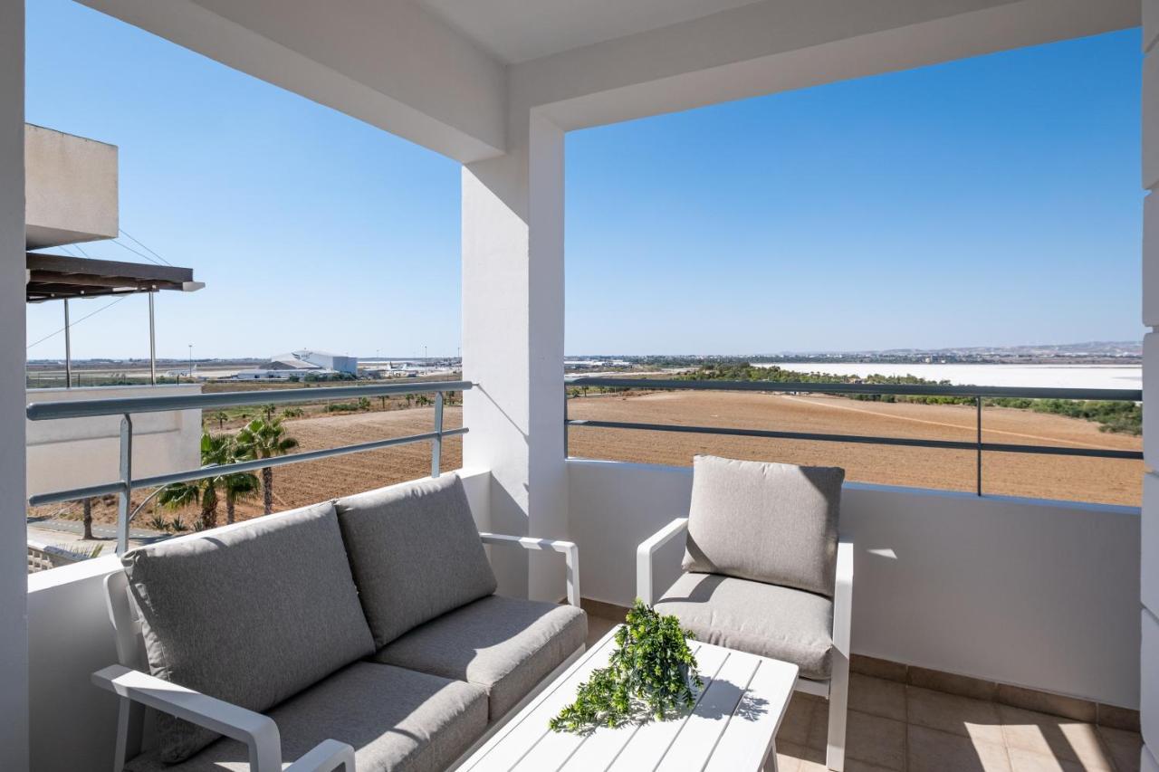 Appartamento The Saline Views Makenzy Larnaca Esterno foto